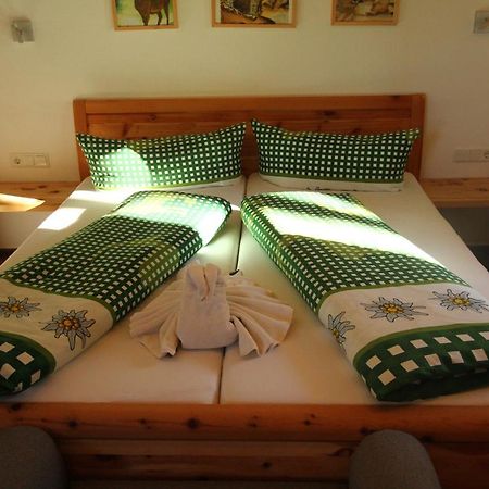 Zugspitzchalets บีเบอร์เวียร์ ภายนอก รูปภาพ