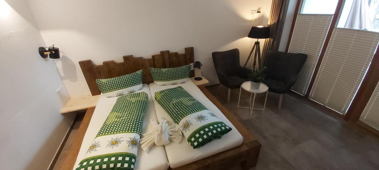 Zugspitzchalets บีเบอร์เวียร์ ภายนอก รูปภาพ